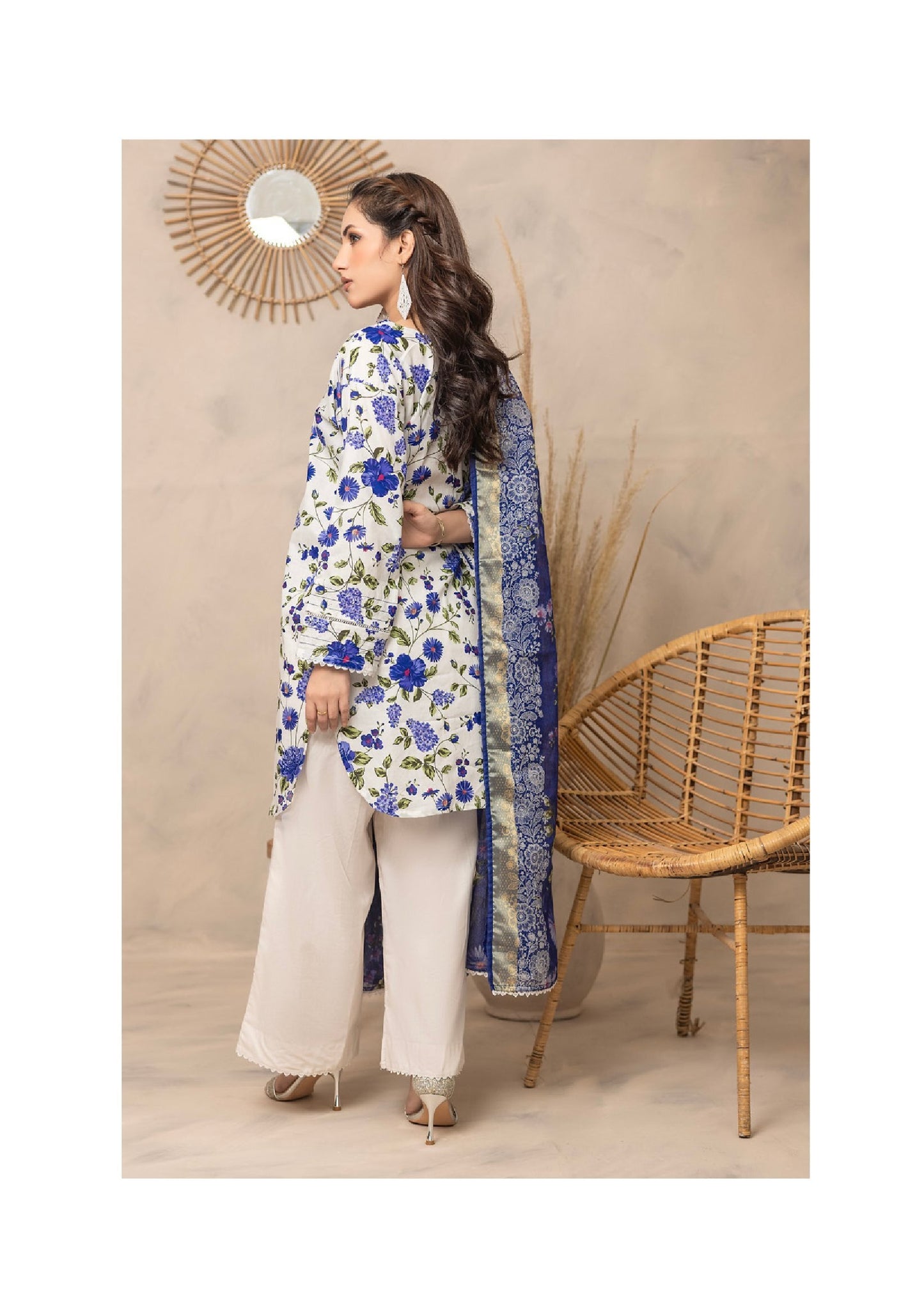 Salina Platinum By Regalia Textiles Printed Lawn Suits Unstitched 3 Piece - SM-01 - Summer Collection