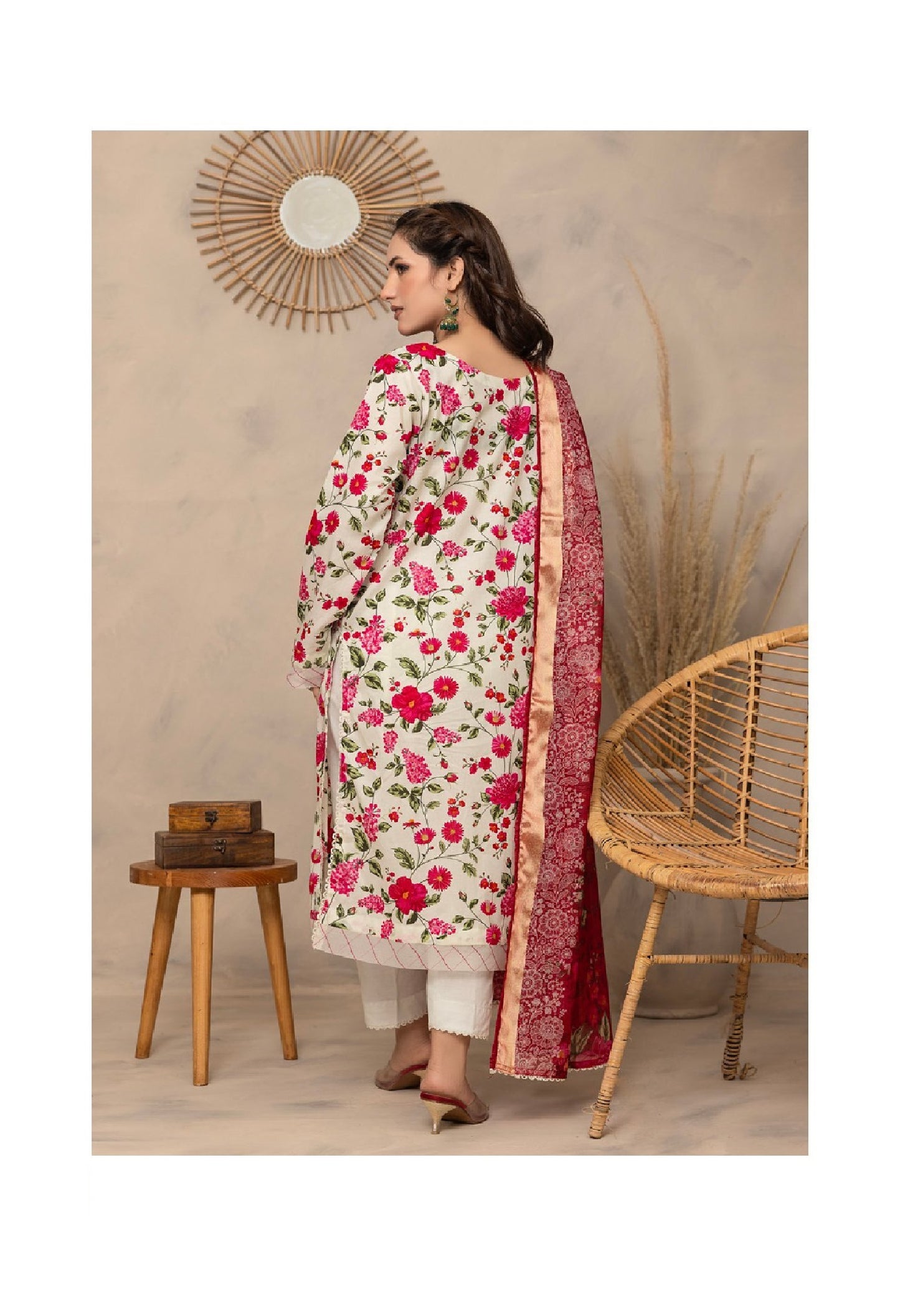 Salina Platinum By Regalia Textiles Printed Lawn Suits Unstitched 3 Piece - SM-03 - Summer Collection