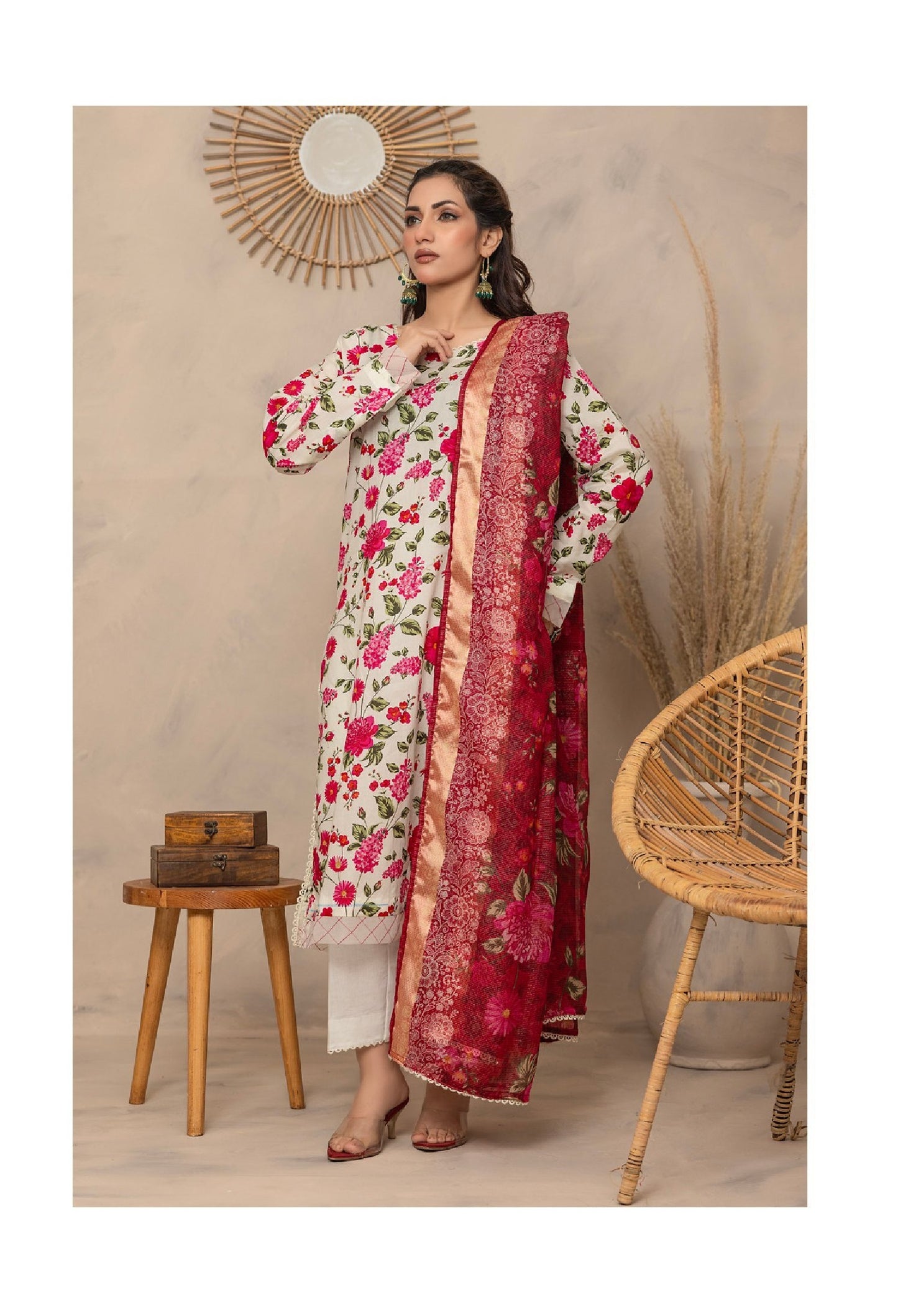 Salina Platinum By Regalia Textiles Printed Lawn Suits Unstitched 3 Piece - SM-03 - Summer Collection