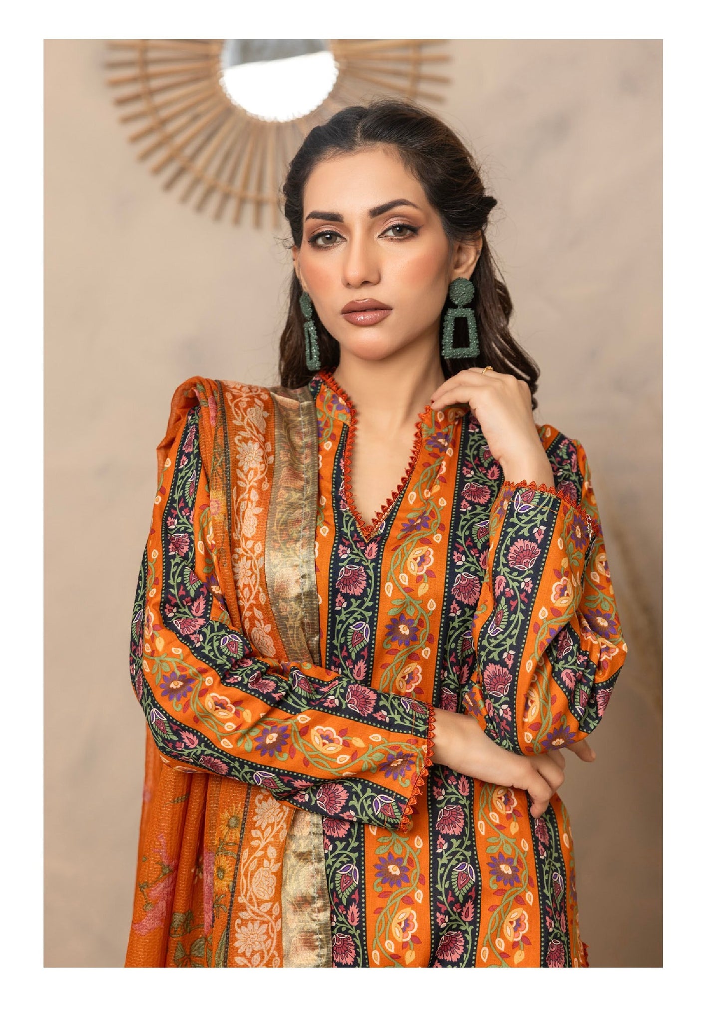 Salina Platinum By Regalia Textiles Printed Lawn Suits Unstitched 3 Piece - SM-05 - Summer Collection