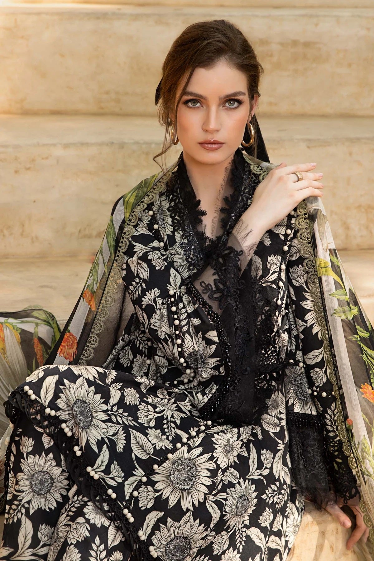 M.Prints By Maria B Embroidered Lawn Suits Unstitched 3 Piece MPT-1709 ...